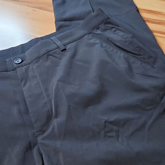 💥Brand New!💥 Greg Norman Men's Performance Slacks - SIZE 38×34 - Picture 3 of 8